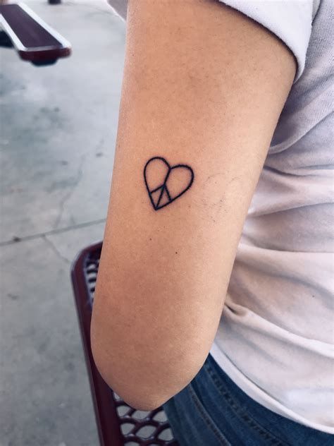 Hidden peace heart tattoo – Artofit