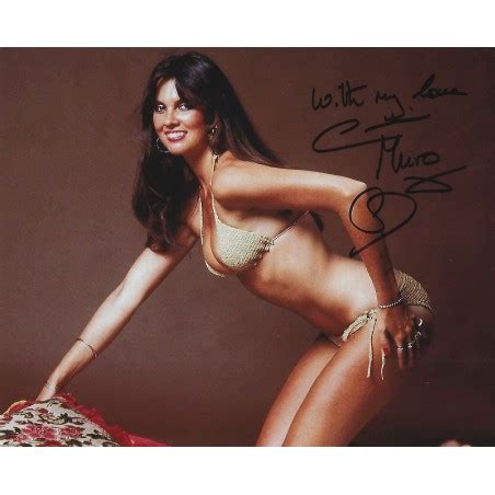 Caroline MUNRO autograph