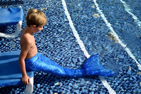 ALEXANDER THE MERMAN - Les enfants à Paris