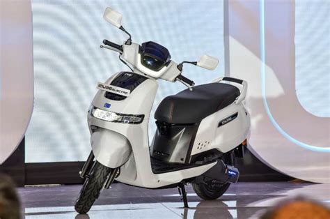 TVS iQube electric scooter image gallery - Autocar India