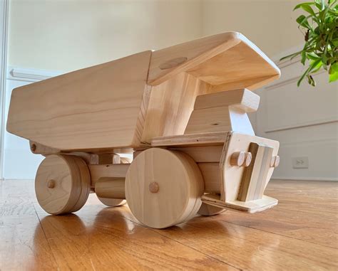 BIG Wooden Toy Dump Truck - Etsy