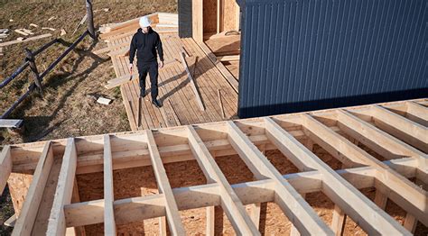 Rafters vs Trusses: What Are The Pros and Cons of Each?