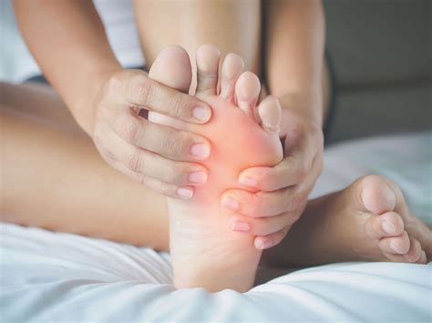 What’s causing those swollen feet? - Harvard Health