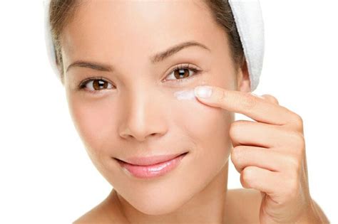 How To Treat Dry Skin Under Eyes | Ecellulitis Healthy Living