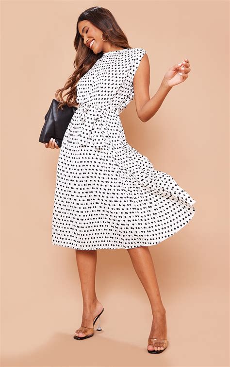 White Polka Dot Pleated Sleeveless Midi Dress | PrettyLittleThing USA