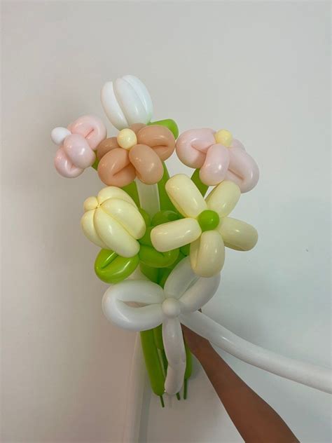 Balloon Flower Bouquet, Hobbies & Toys, Stationery & Craft, Flowers ...