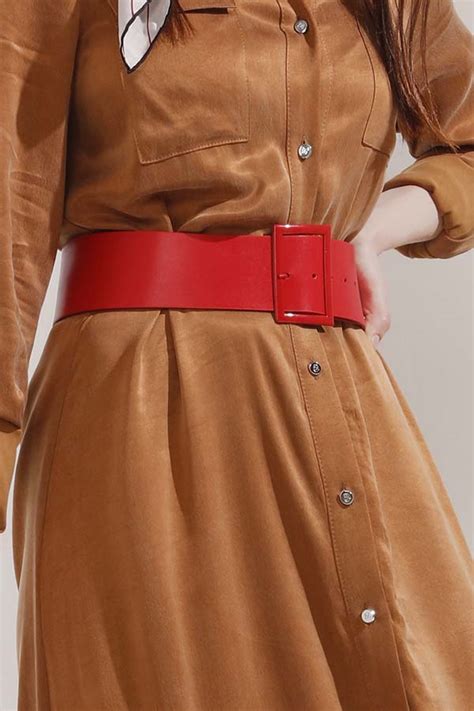 Leather belt with buckle | B Modest