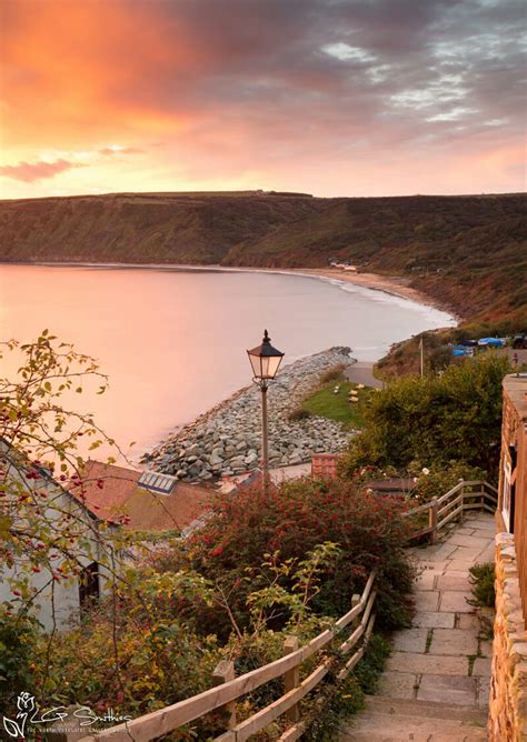 Runswick Bay And The Beach - The North Yorkshire Gallery