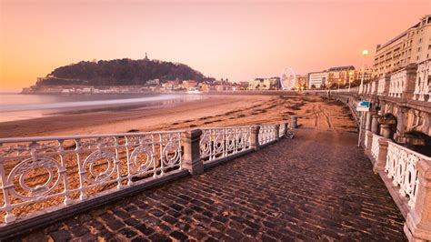 Basque culture & Best pintxos: San Sebastian Old Town - CaramelTrail