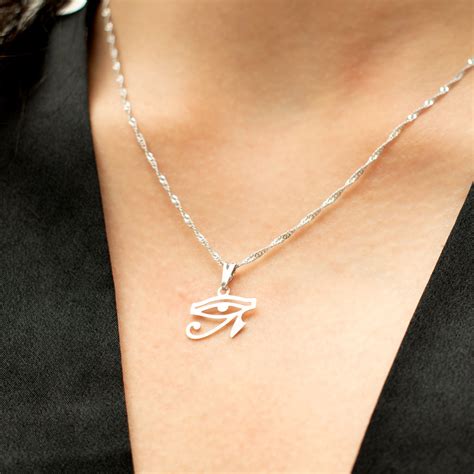 Eye of Horus Necklace (Silver) | Moonlistic