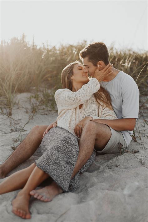 Beach engagement Florida| Alexandra Michele Photo in 2020 | Beach ...