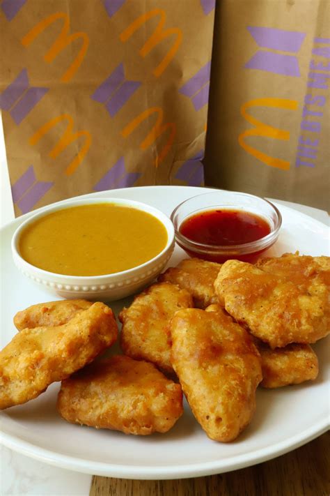 McDonald’s Chicken Nuggets and Cajun Sauce – BTS Meal | Moribyan