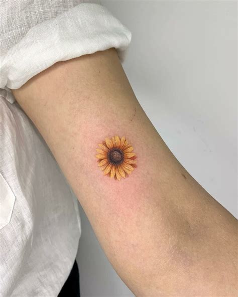 11+ Mini Small Sunflower Tattoo Ideas That Will Blow Your Mind!