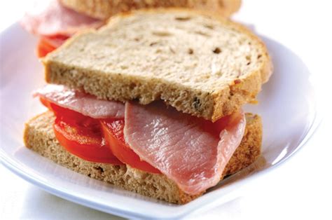 Bacon sandwich | Breakfast Recipes | GoodtoKnow