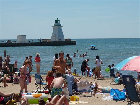 Port Dover Beach and Lighthouse | Port Dover, Ontario Beach … | Flickr