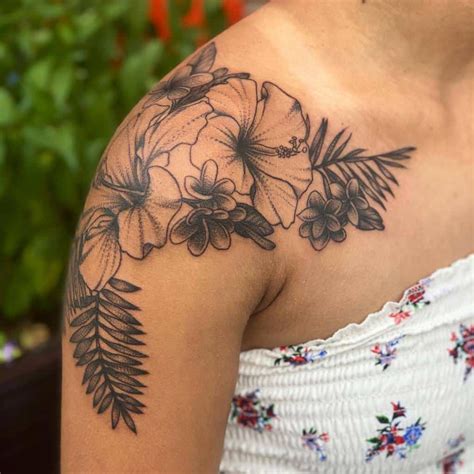 Shoulder Flower Tattoo Ideas