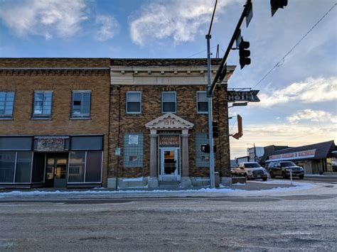 The former Valley Hotel on Central Ave., Sidney, MT - SkySpy Photos ...