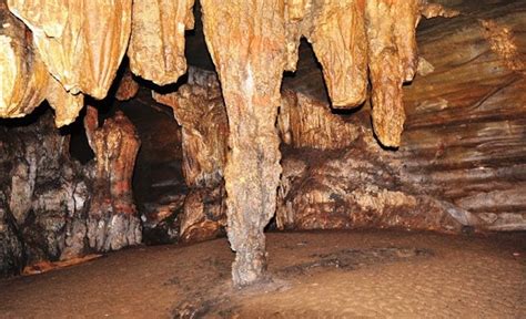 Kutumsar Caves | Jagdalpur - What to Expect | Timings | Tips - Trip ...