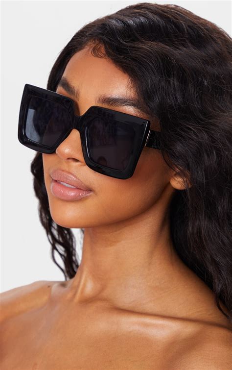 Black Square Oversized Frame Sunglasses | PrettyLittleThing