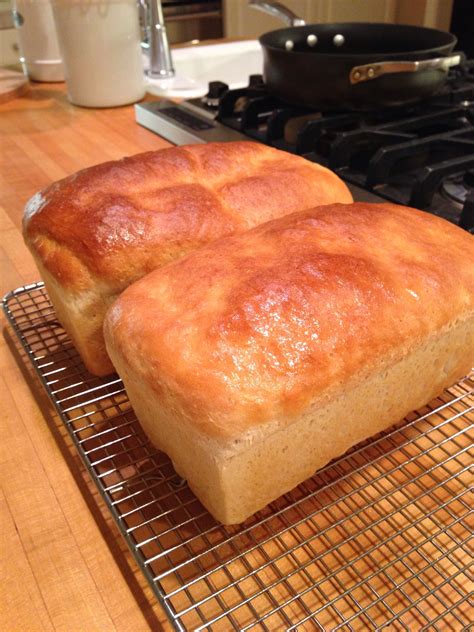 Betty Crocker white bread, just like my Mom used to make. Really good ...