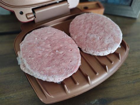 How to Properly Cook Frozen Hamburger Patties on the George Foreman ...