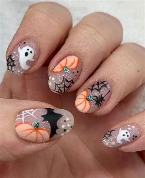 40 Cute Halloween Nail Designs : Shimmery Mixed Halloween Nails I Take ...