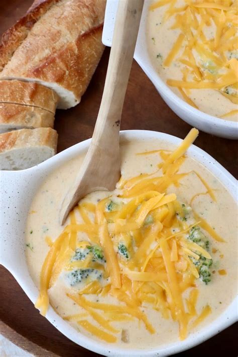 Broccoli Cheddar Soup - Easy 30 Minute Recipe