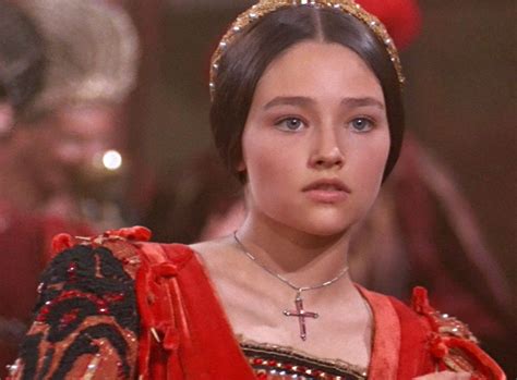 Romeo and Juliet 1968 - Juliet | Olivia hussey, Beauty, Cross necklace