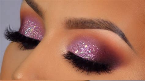 Purple glitter smokey eye 2019 - YouTube | Glitter smokey eye, Purple ...