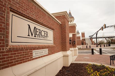 Mercer University Notable Alumni – CollegeLearners.com