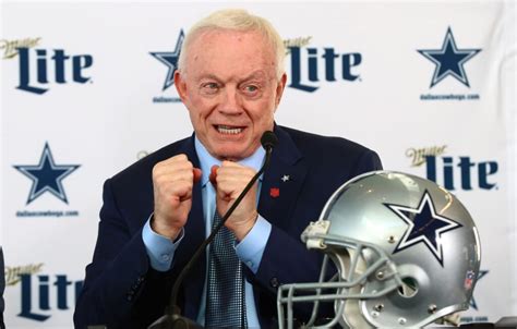 Dallas Cowboys owner Jerry Jones makes strong plea for change