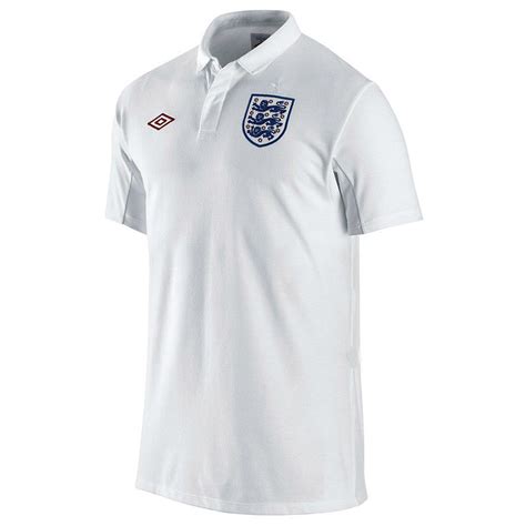 Umbro England Soccer Jersey (Home 10/11) @ SoccerEvolution