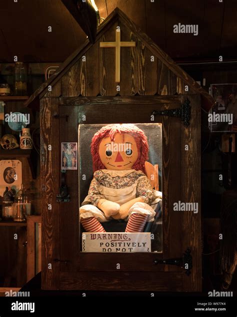 The Real Annabelle Doll that is located in the Warren's Occult Museum ...