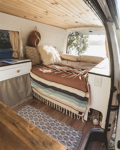 16 Inspiring Interior Design Ideas for Camper Van