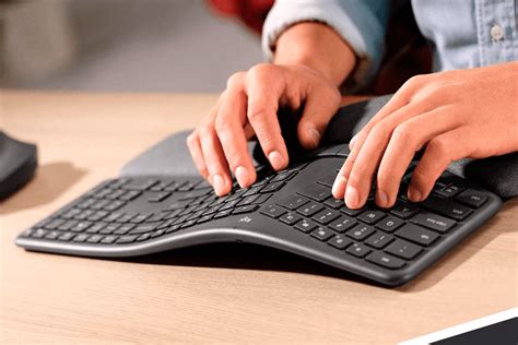 Top 5 Best Ergonomic Keyboards in 2024