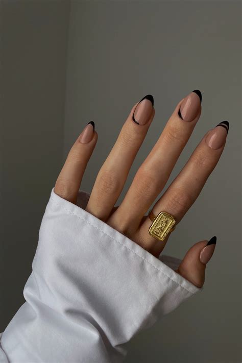 Nageltrends 2023: Diese 5 Maniküren sind jetzt Trend | Vogue Germany