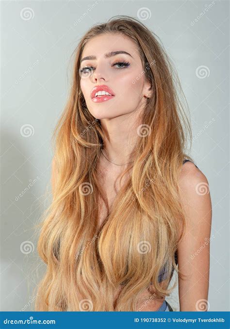 Blonde Woman with Beautiful Hair. Beautiful Woman Face of Gorgeous Girl ...