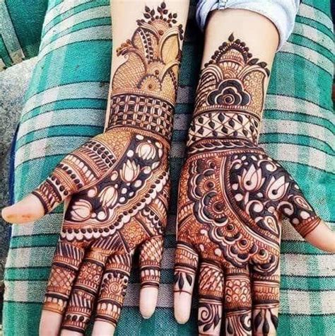 Top 15 Floral Mehndi Designs for Hands & Feet