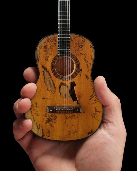 Willie Nelson Signature “Trigger” Acoustic Guitar Replica