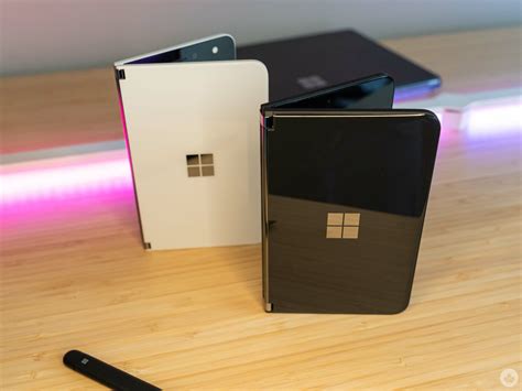 Microsoft Surface Duo 2 Review: Maybe next time