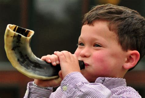 Blowing the shofar on Rosh Hashanah | Blowing the traditiona… | Flickr ...