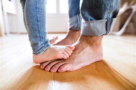 The Surprising Link Between Foot Pain and Back Pain – nooro US