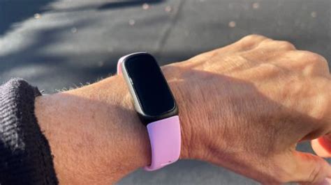 Fitbit Inspire 3 review: The best fitness tracker becomes even better ...