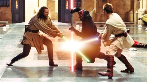 What Each Star Wars Character's Lightsaber Fighting Style Really Means