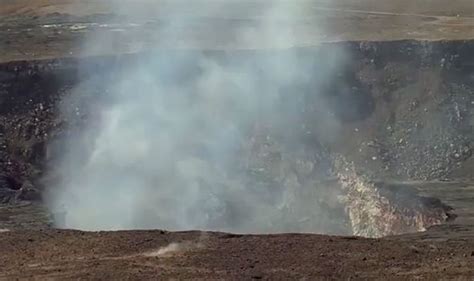 Hawaii volcano eruption LIVE WEBCAM: WATCH red-hot molten LAVA spew ...