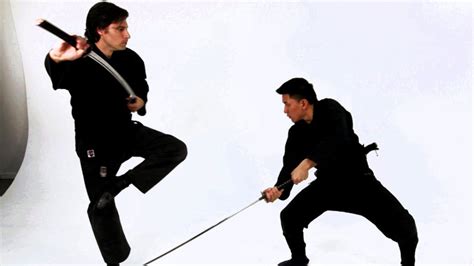 How to Cartwheel to Avoid an Attack in Katana Sword Fighting - Howcast