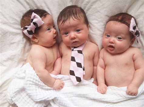 Triplet newborn photo | Twin baby girls, Triplet babies, Newborn triplets