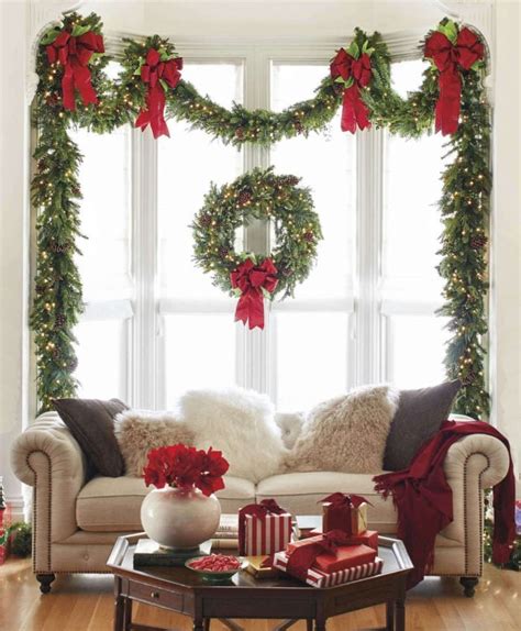 50 Best DIY Christmas Garland Decorating Ideas for 2021