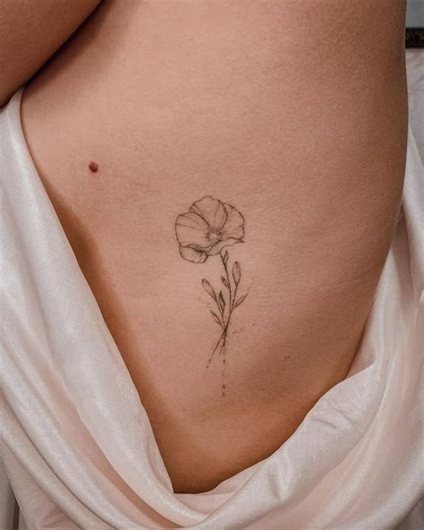 Feminine Tiny Poppy Flower Tattoo | Poppies tattoo, Poppy flower tattoo ...