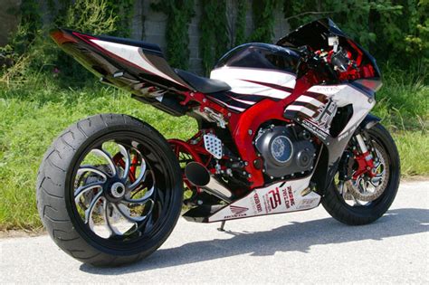 Honda Cbr1000rr Custom - reviews, prices, ratings with various photos